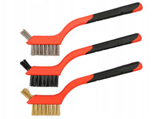 Brosses de nettoyage pour machines. 